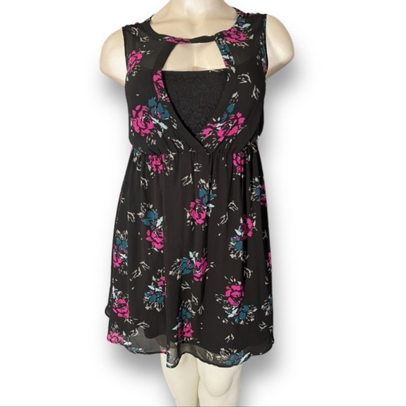 torrid Dresses & Skirts - TORRID Black Pink Floral Lace Cutout Overlay Mini Chiffon Georgette Dress